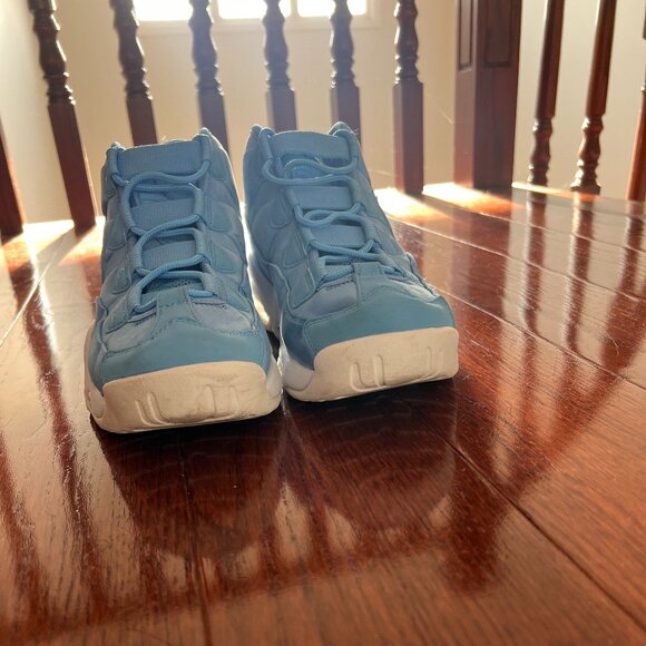 [Classic]- Air Max Uptempo 95 in Carolina Blue [US 9.5] - Picture 2 of 5